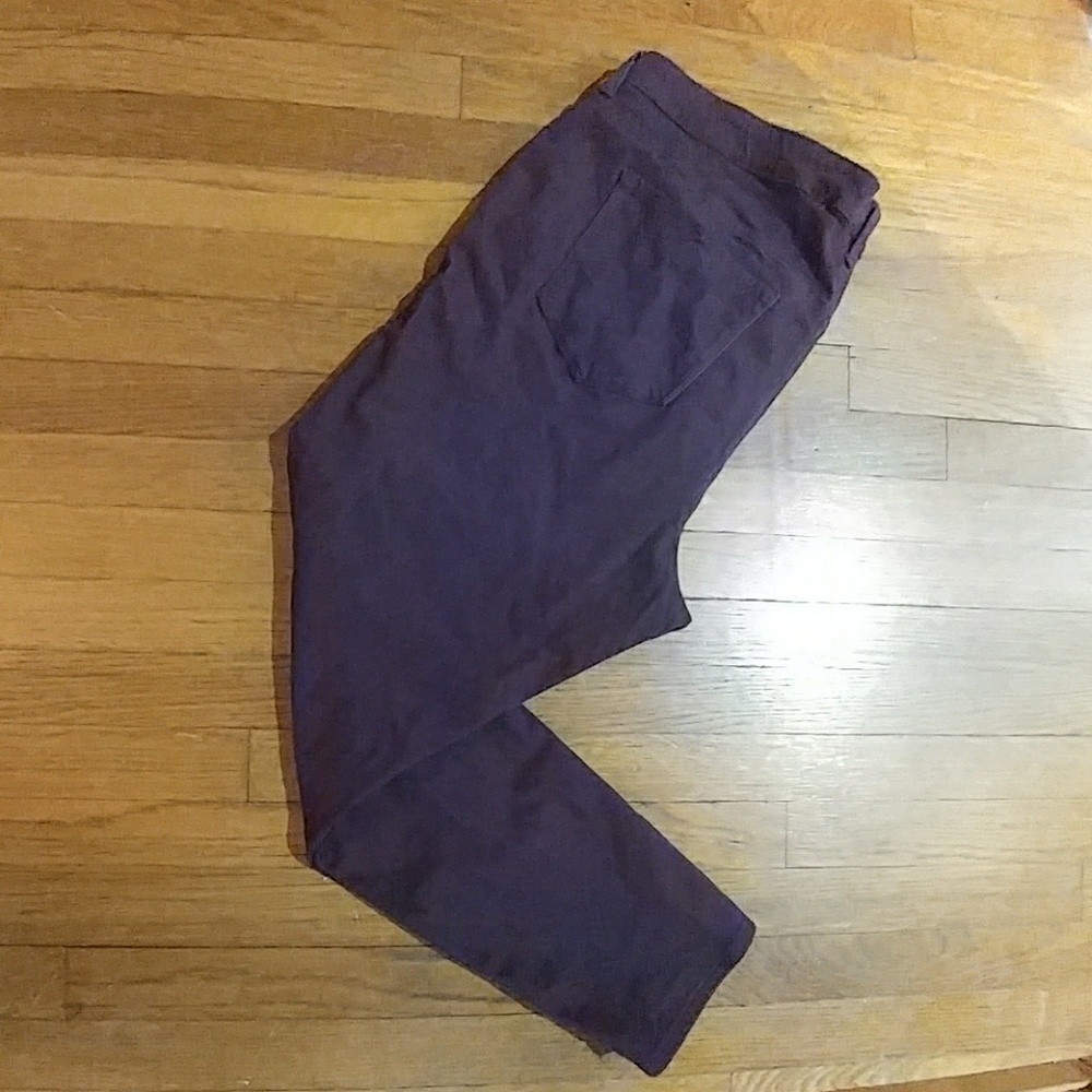 NWOT plum old navy skinny jeans size 18